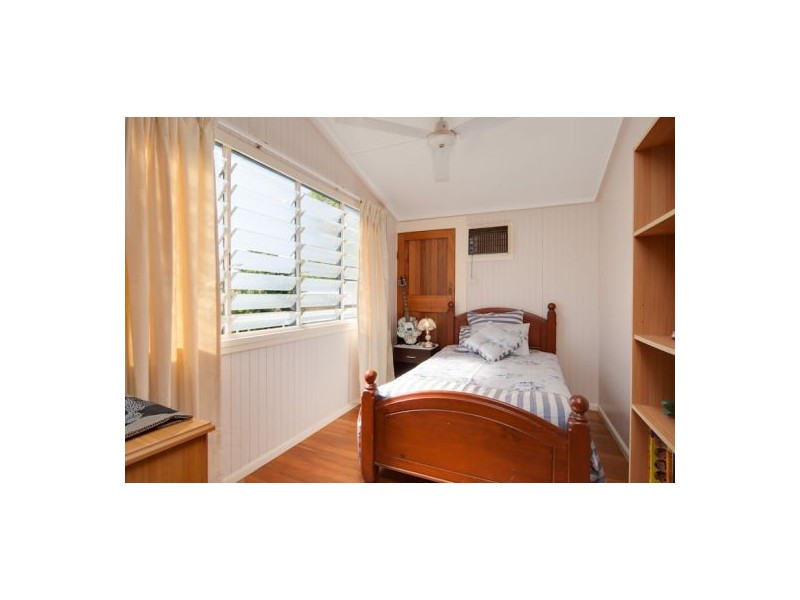 569 Mulgrave Road, Earlville QLD 4870