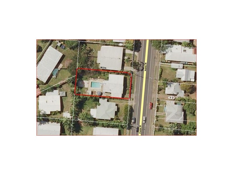 289 Pease Street, Edge Hill QLD 4870