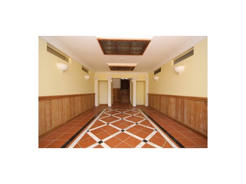 11 Sandwich Street, Kamerunga QLD 4870