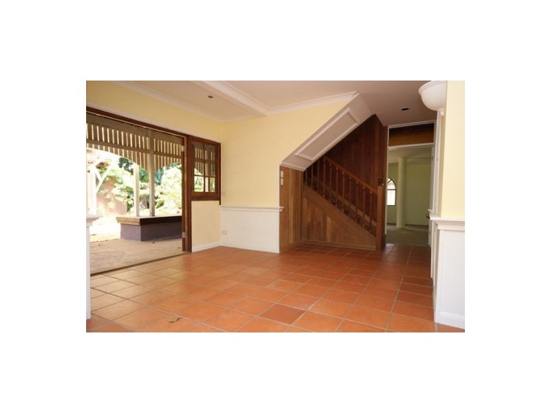 11 Sandwich Street, Kamerunga QLD 4870