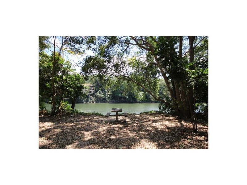 11 Sandwich Street, Kamerunga QLD 4870