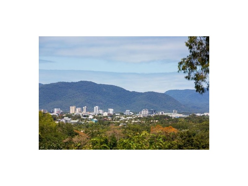 551 Mccormack Street, Edge Hill QLD 4870