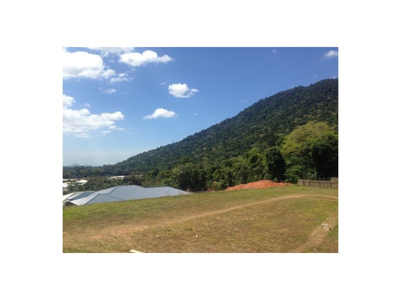 29 Willoughby Close, Redlynch QLD 4870