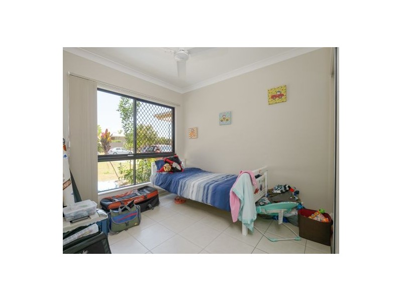 10 Fretwell Road, White Rock QLD 4868