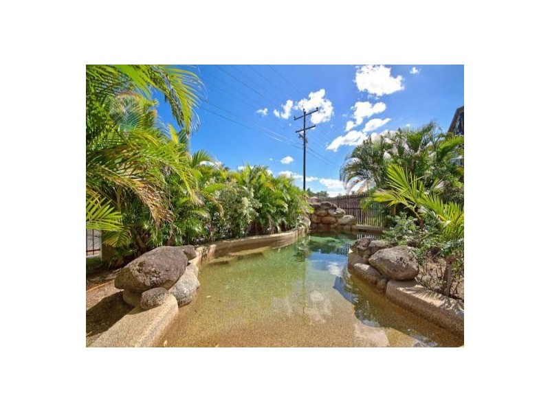 178 Mcleod Street, Cairns North QLD 4870