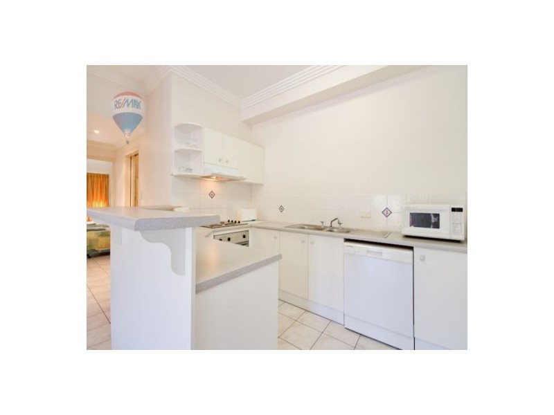 178 Mcleod Street, Cairns North QLD 4870