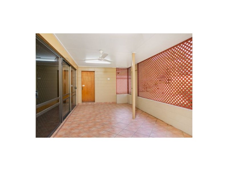 1 Augustus Street, Mooroobool QLD 4870