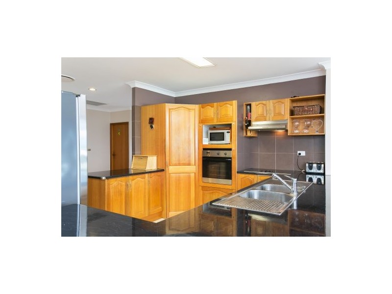 33 Dorunda Street, Mount Sheridan QLD 4868