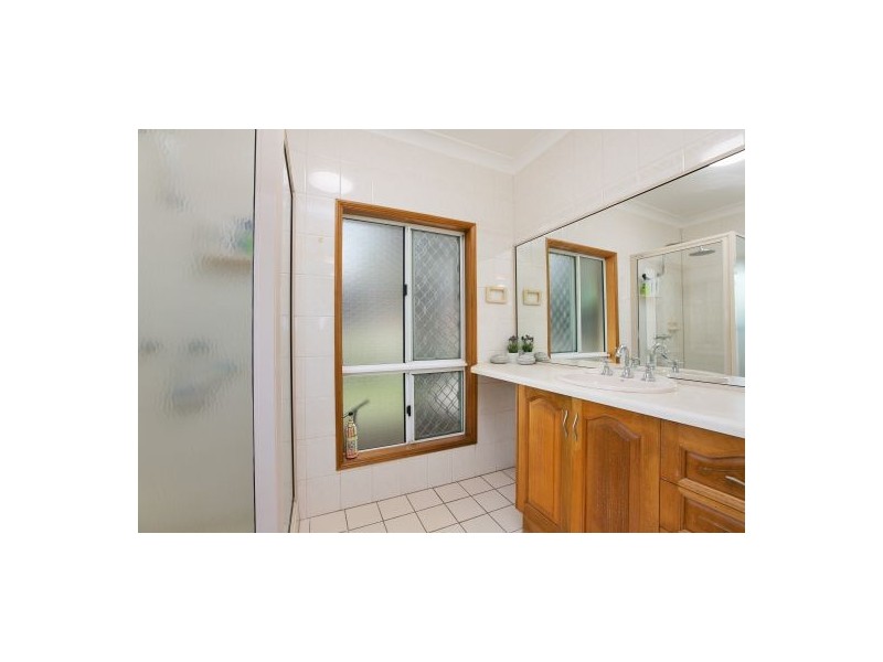 33 Dorunda Street, Mount Sheridan QLD 4868