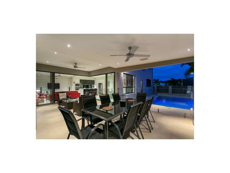 69 McFarlane Drive, Kanimbla QLD 4870