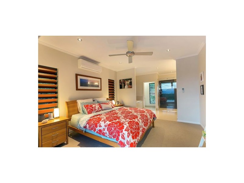 69 McFarlane Drive, Kanimbla QLD 4870