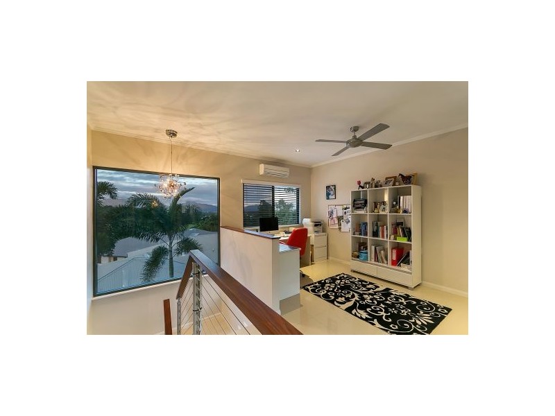 69 McFarlane Drive, Kanimbla QLD 4870