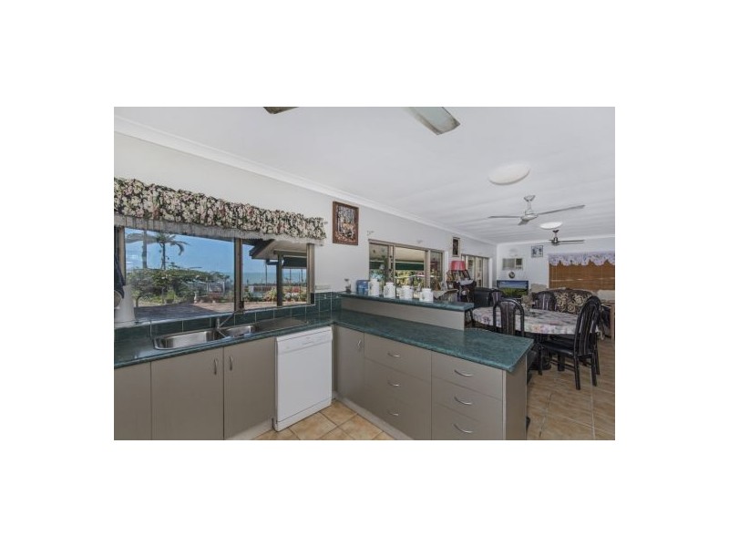 1131 Mossman-daintree Road, Rocky Point QLD 4873