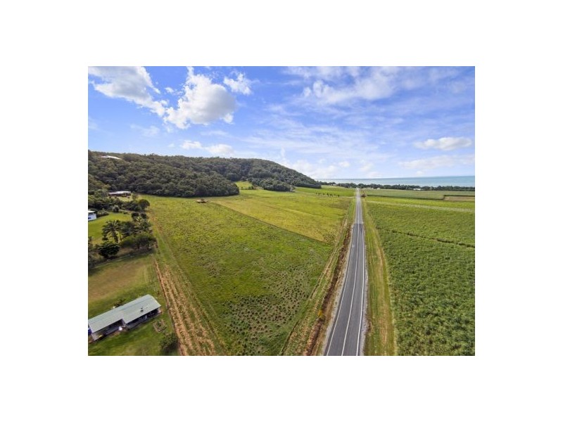 1131 Mossman-daintree Road, Rocky Point QLD 4873