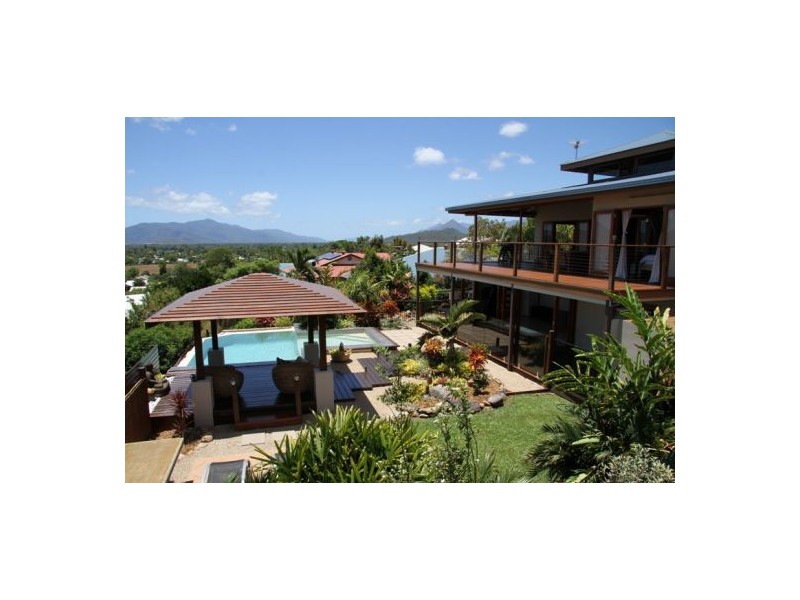 34 Guthrie Place, Bentley Park QLD 4869