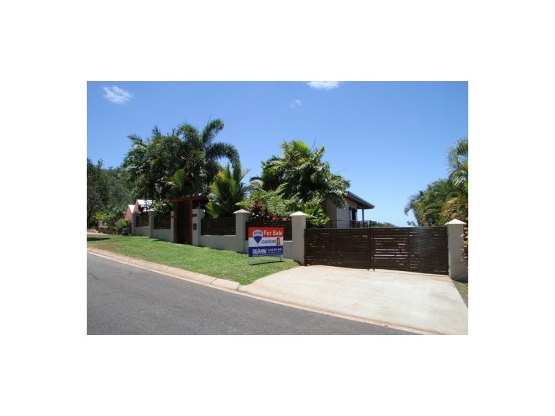 34 Guthrie Place, Bentley Park QLD 4869