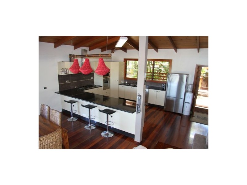 34 Guthrie Place, Bentley Park QLD 4869
