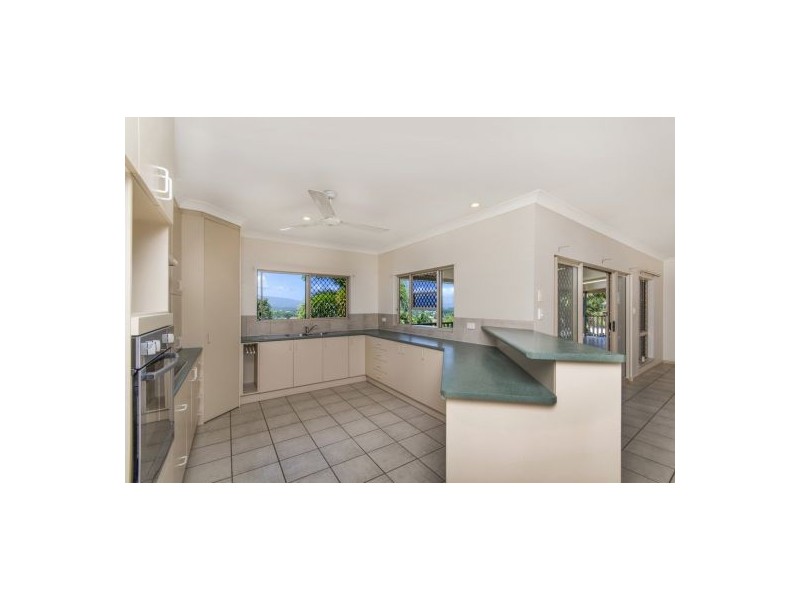 23 Guthrie Close, Bentley Park QLD 4869