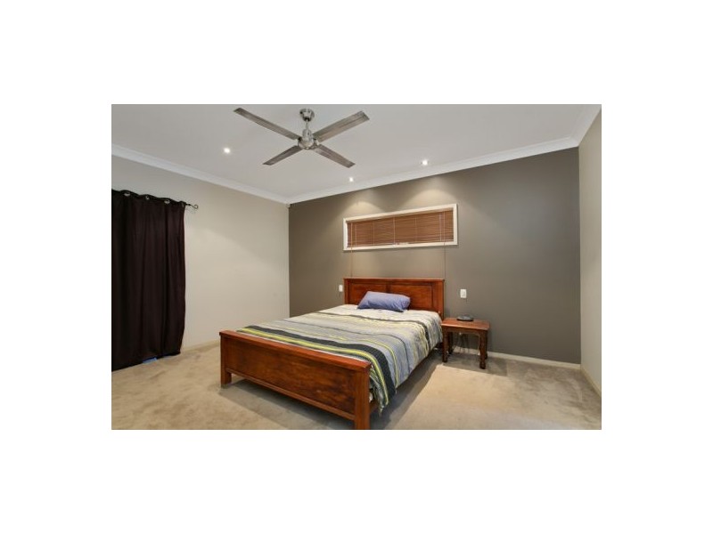 1 Lynd Street, Mount Sheridan QLD 4868