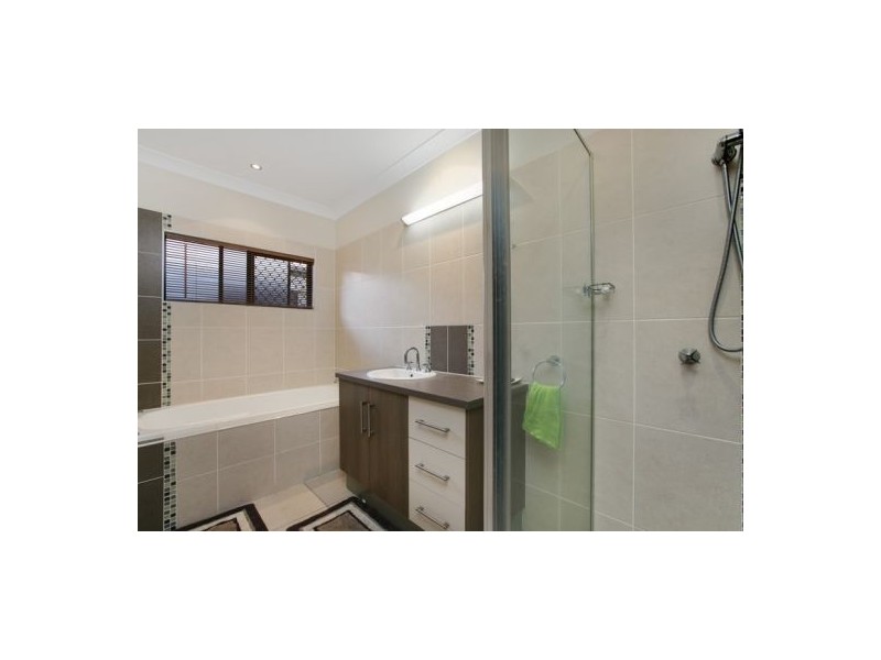 1 Lynd Street, Mount Sheridan QLD 4868