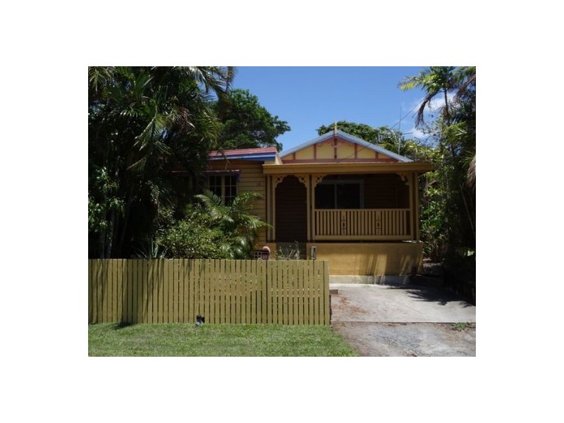 32 Nelson Street, Bungalow QLD 4870