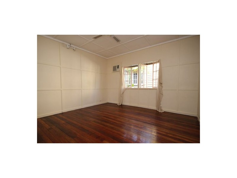 32 Nelson Street, Bungalow QLD 4870