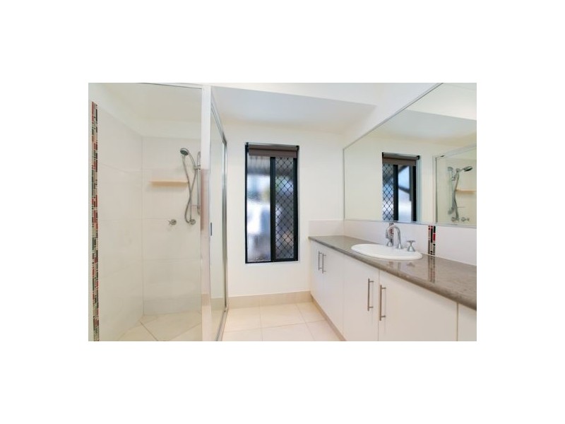 26 Pollock Close, Bentley Park QLD 4869