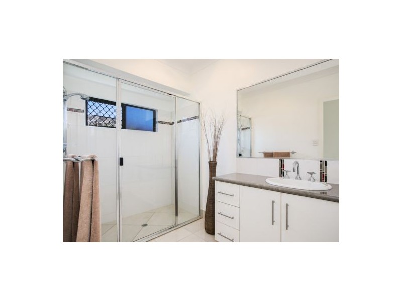 26 Pollock Close, Bentley Park QLD 4869