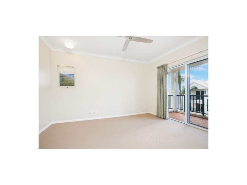 48/8-14 Munro Terrace, Mooroobool QLD 4870