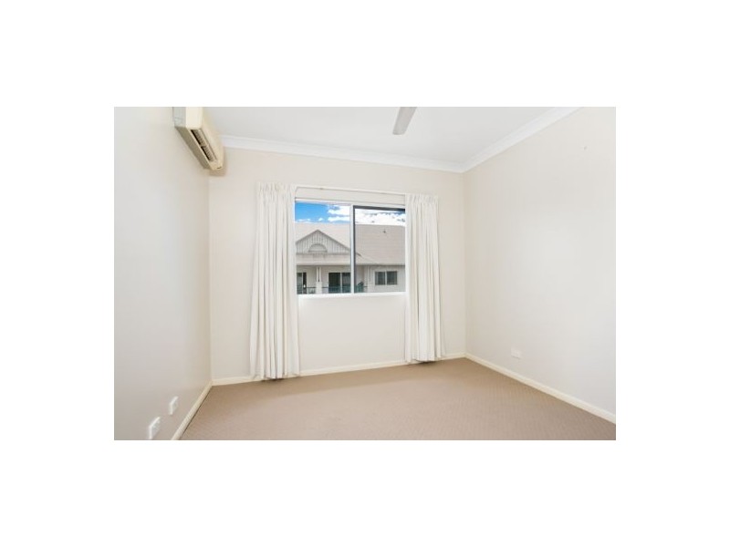 48/8-14 Munro Terrace, Mooroobool QLD 4870