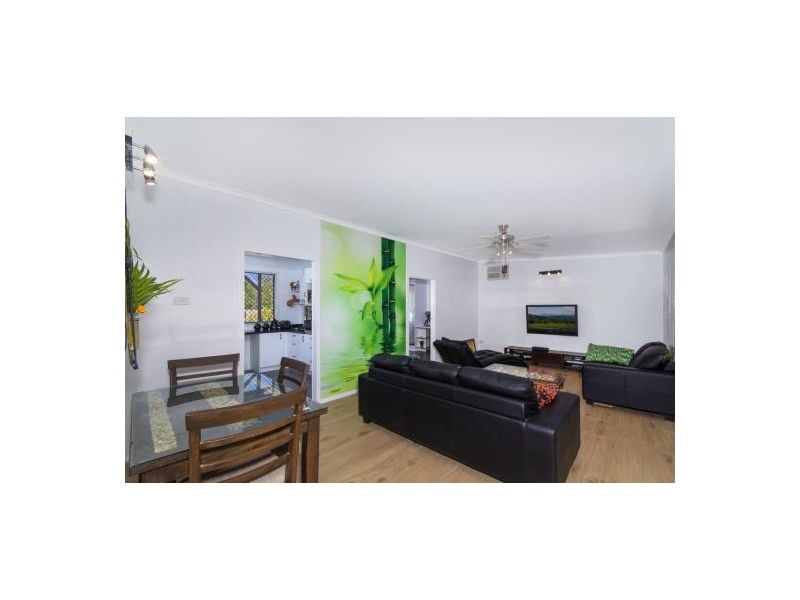 206 Mccoombe St, Bungalow QLD 4870