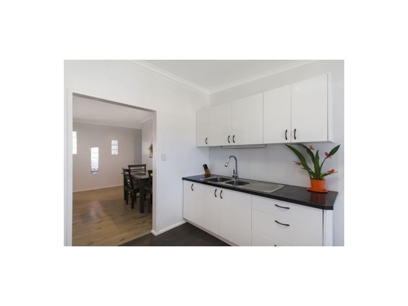 206 Mccoombe St, Bungalow QLD 4870