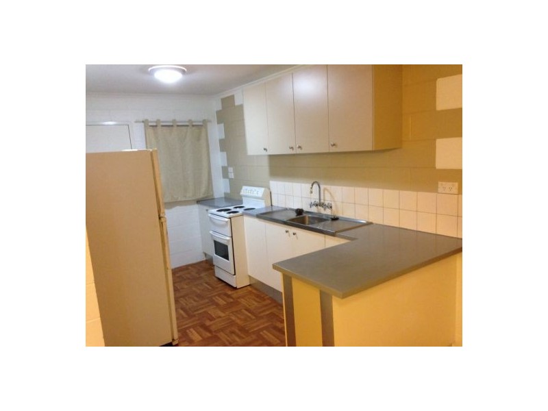 6/14-16 Curtin Street, Westcourt QLD 4870
