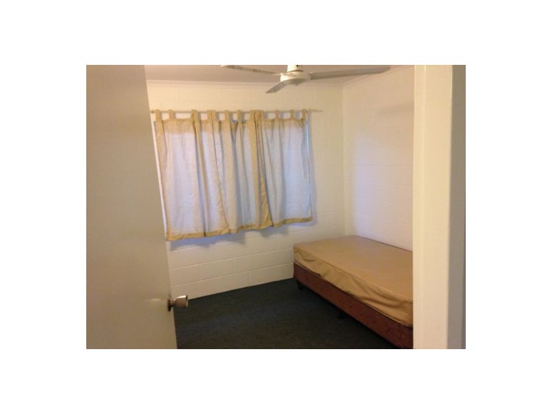 6/14-16 Curtin Street, Westcourt QLD 4870