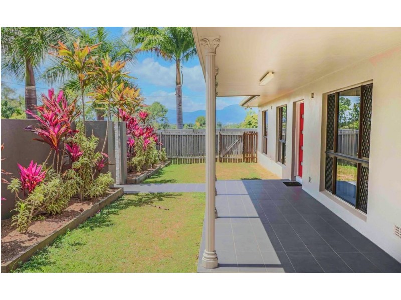 18 Rogers Close, Whitfield QLD 4870