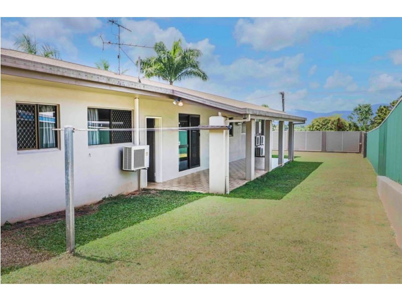 18 Rogers Close, Whitfield QLD 4870