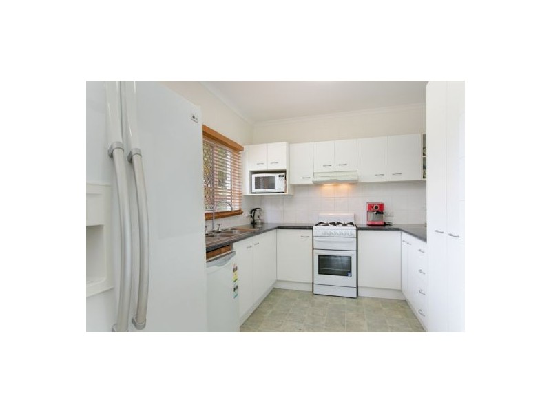 8-10 De Vecchi Close, Edmonton QLD 4869
