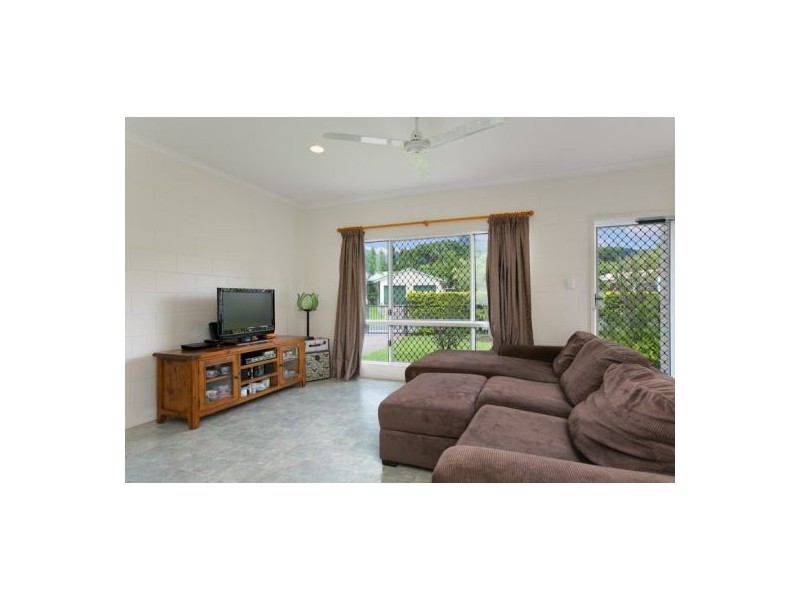 8-10 De Vecchi Close, Edmonton QLD 4869