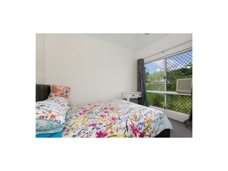8-10 De Vecchi Close, Edmonton QLD 4869