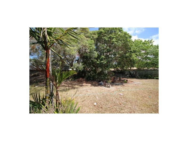 12 Marvin Close, White Rock QLD 4868