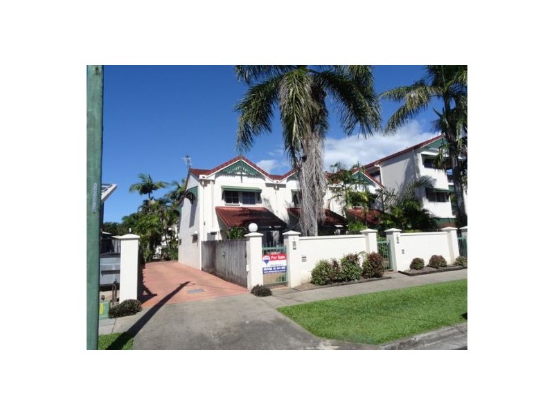1/5 Herries Street, Earlville QLD 4870