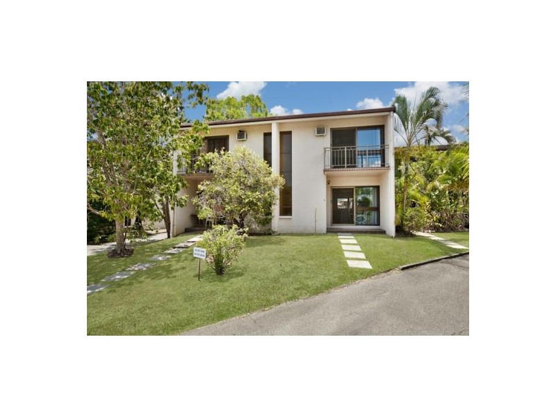 2/58-64 Mazlin Close, Edge Hill QLD 4870