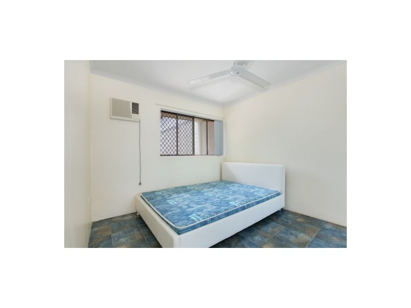 2/58-64 Mazlin Close, Edge Hill QLD 4870