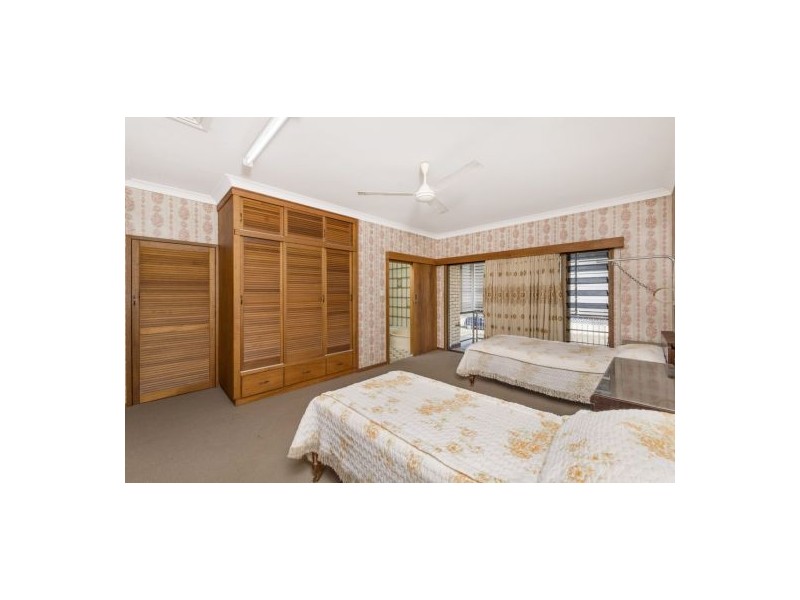 275 – 277 Draper Street, Parramatta Park QLD 4870