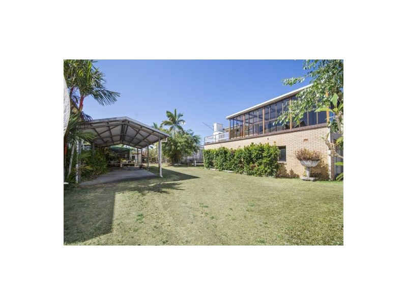 4 Loeven Street, Parramatta Park QLD 4870