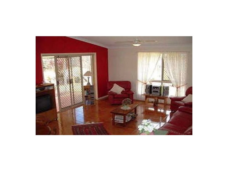 95 Barnard Drive, Mount Sheridan QLD 4868