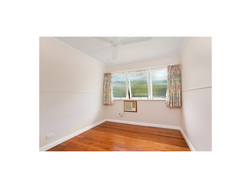 10 Langan Street, Earlville QLD 4870