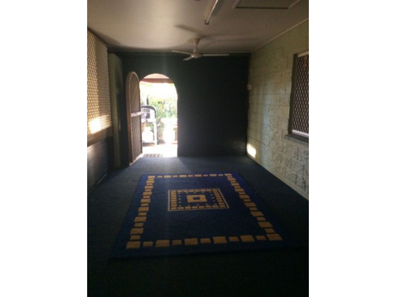 7 Ash Street, Holloways Beach QLD 4878