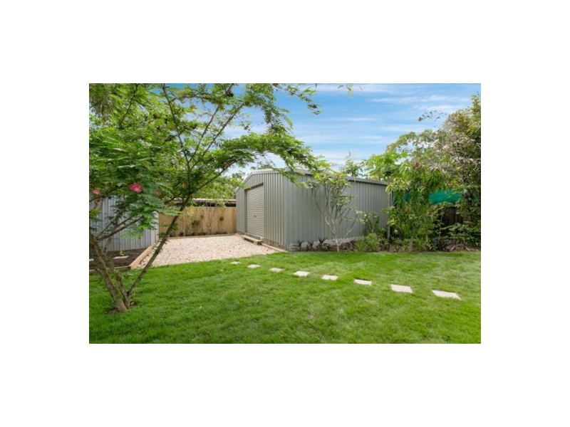 21 Poinsettia Street, Holloways Beach QLD 4878