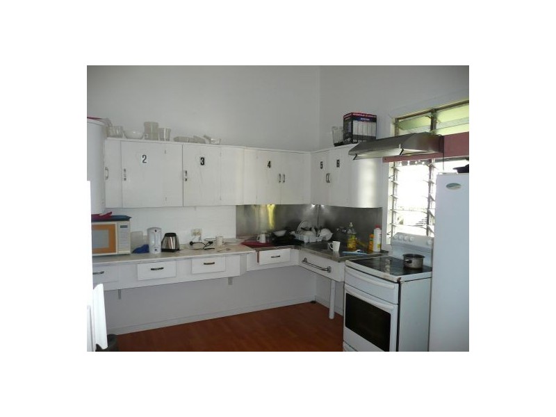 76 Gatton Street, Cairns QLD 4870